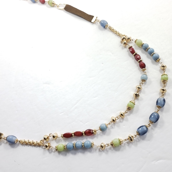 Jewelry - GORGEOUS glass beads & leather necklace